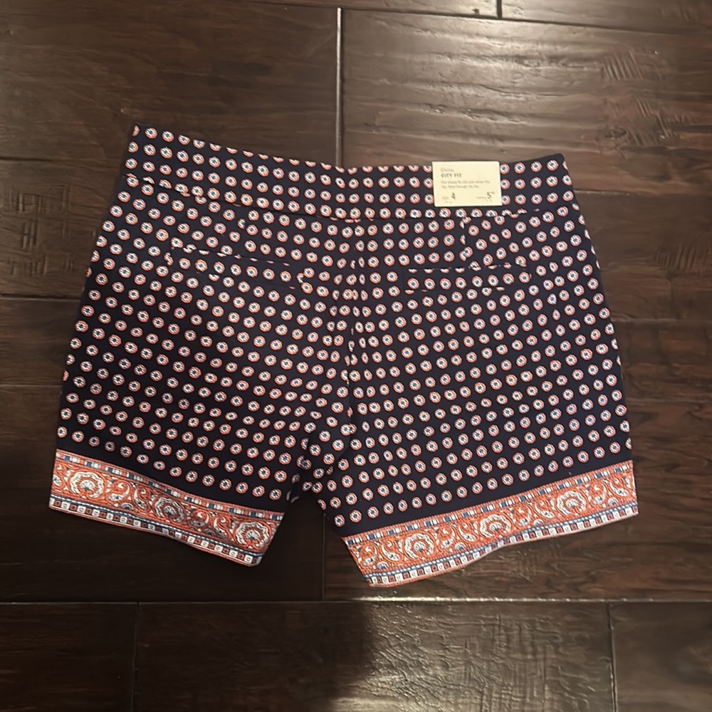 JCrew Factory Chino City-Fit shorts - Picture 2 of 4